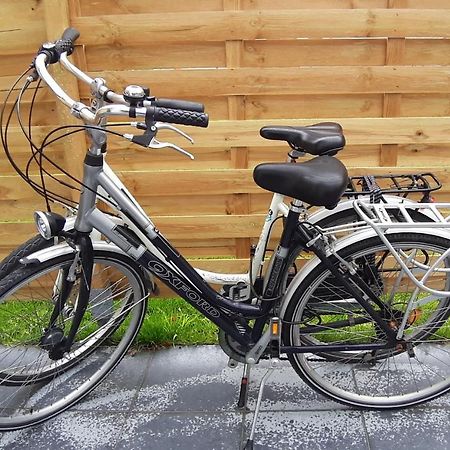 Prive Gastenverblijf In Brugge Fietsen En Garage Inclusief Zewnętrze zdjęcie
